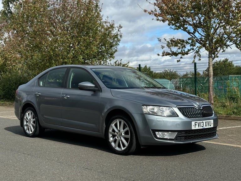 2013 Skoda Octavia 1.6 TDI CR Elegance 5dr DSG HATCHBACK Diesel Automatic