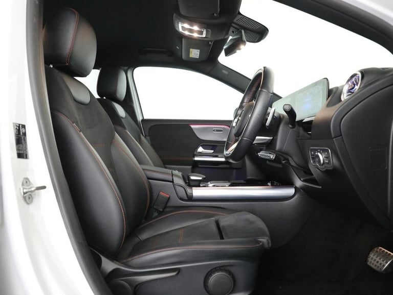 2022 Mercedes-Benz GLA 1.3 GLA180 AMG Line (Premium) SUV 5dr Petrol 7G-DCT Euro 6 (s/s) (136 ps) ...