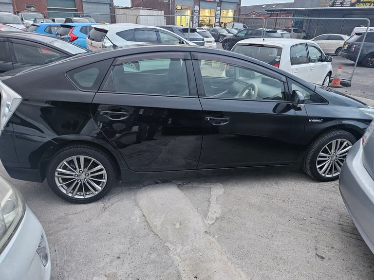 Toyota, PRIUS HYBRID, 2014, 1790 (cc)