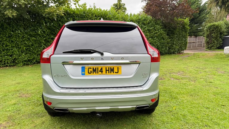 2014 Volvo XC60 D5 [215] SE Lux Nav 5dr AWD Geartronic ESTATE Diesel Automatic