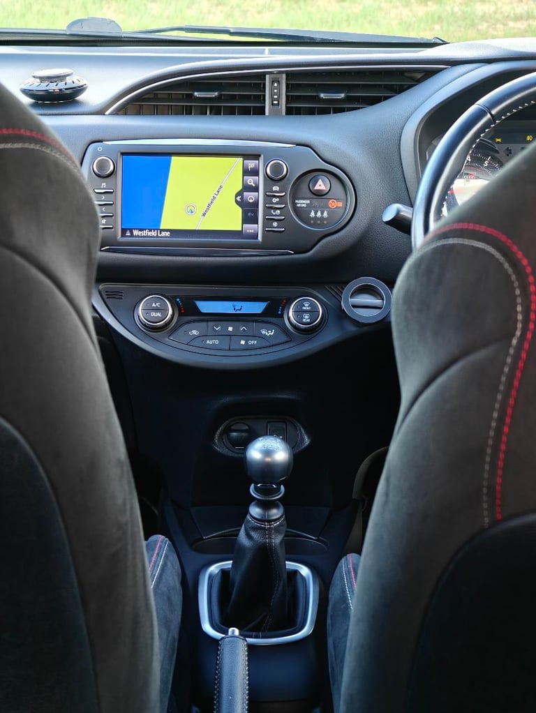 Toyota, YARIS, Hatchback, 2018, Manual, 1798 (cc), 3 doors