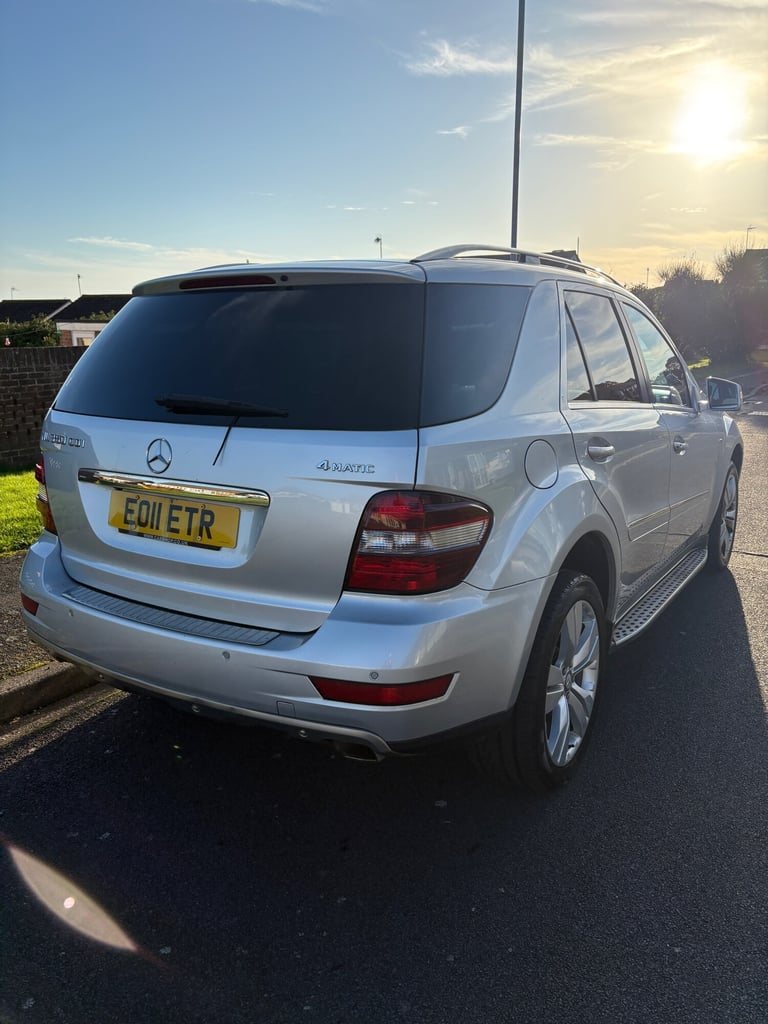 2011 Mercedes-Benz M Class ML350 CDi BlueEFFICIENCY [231] Sport 5dr Tip Auto ESTATE Diesel Automatic
