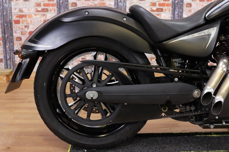 2012 VICTORY VEGAS ZACH NESS LIMITED EDITION - 17,009 MILES - MSR EXHAUST!