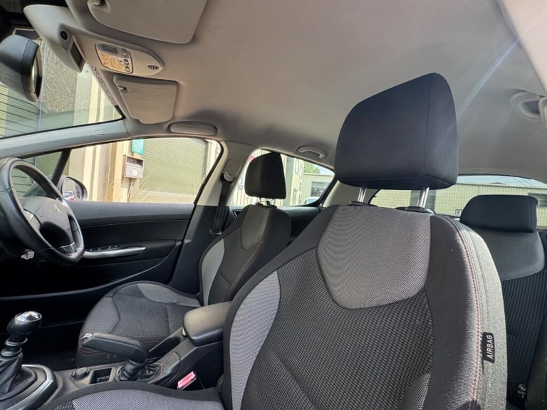 Peugeot 308 1.6 e-HDi 112 Sportium 5dr Diesel
