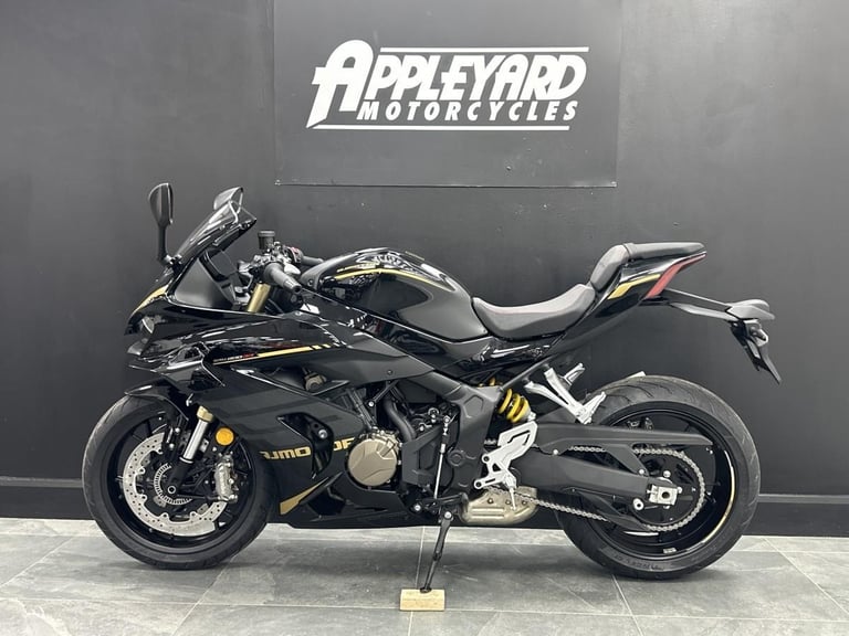 QJ MOTOR SRK 800 RR