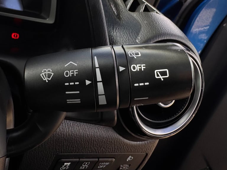 2015 Mazda Mazda2 1.5 SE-L 5dr HATCHBACK Petrol Manual