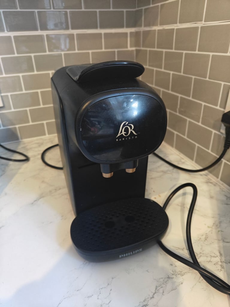 Philips L’OR Barista Coffee Machine – £40