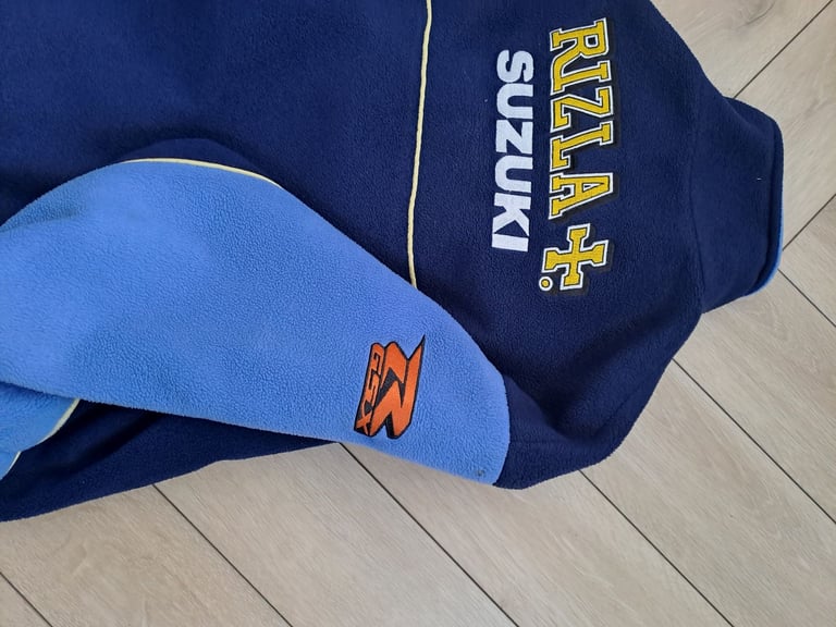 Suzuki fleece 