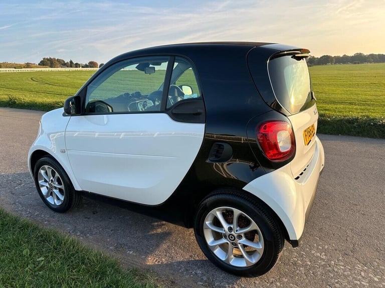 2016 smart fortwo 1.0 Passion 2dr Auto COUPE Petrol Automatic