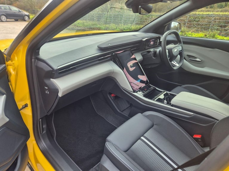 2024 Ford Capri Extended Range 77kWh Select Auto 5dr HATCHBACK Electric Automatic