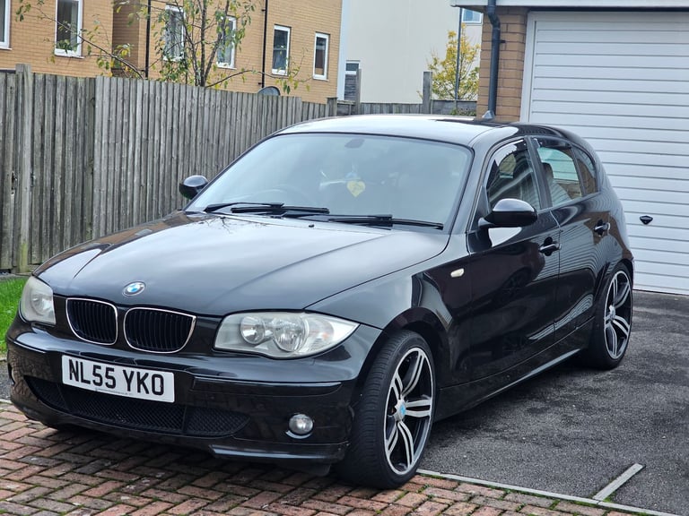 BMW, 1 SERIES, Hatchback, 2005, Manual, 1596 (cc), 5 doors