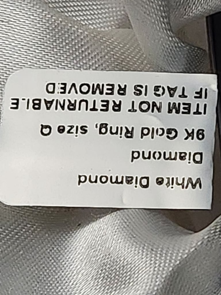 9ct Gold Certified Natural Diamond Ring Size Q Brand new 