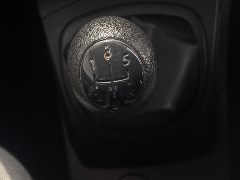 2010 Renault Clio 1.2 Extreme Euro 5 3dr HATCHBACK Petrol Manual