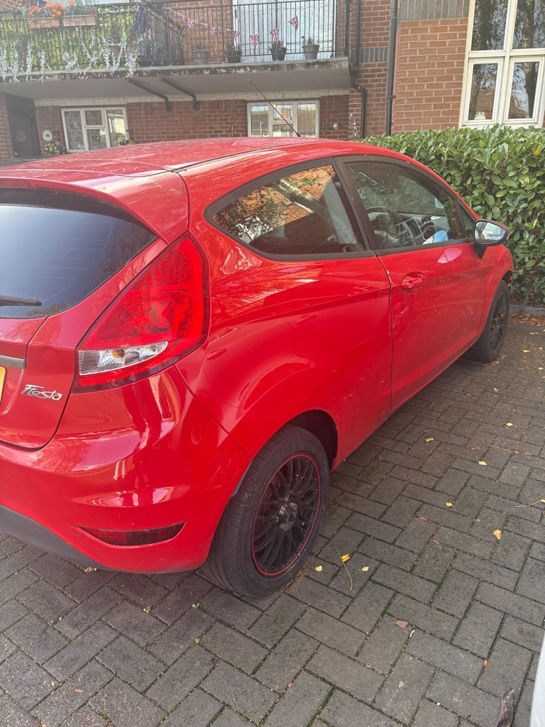 Ford, FIESTA, Hatchback, 2011, Manual, 1242 (cc), 3 doors