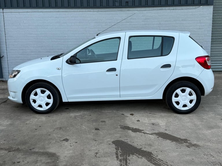 2014 Dacia Sandero 1.2 Ambiance Euro 5 5dr HATCHBACK Petrol Manual