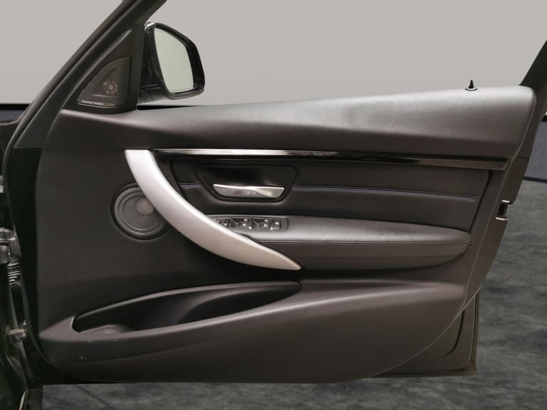 2018 BMW 3 Series 340i M Sport Shadow Edition 4dr Step Auto SALOON PETROL Automatic