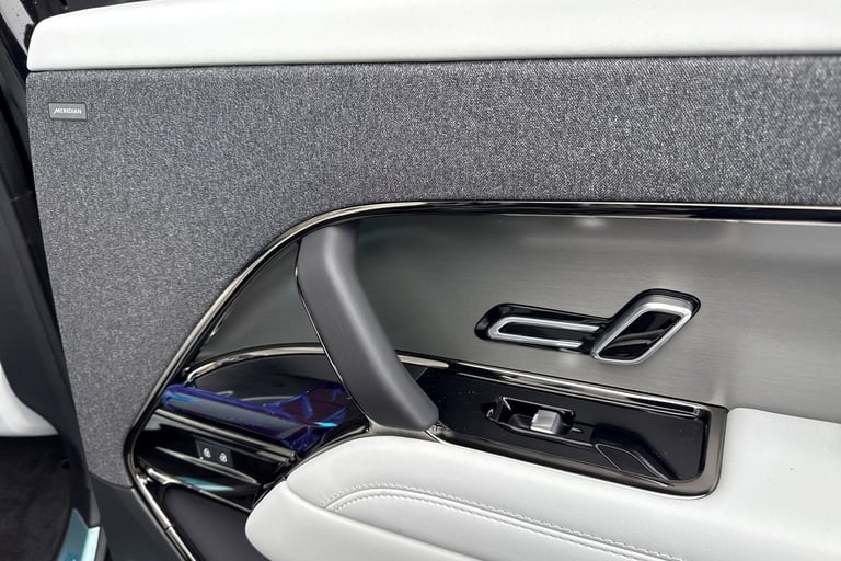 2025 Land Rover Range Rover Sport 3.0 D300 MHEV SE Auto 4WD Euro 6 (s/s) 5dr SUV Diesel Automatic