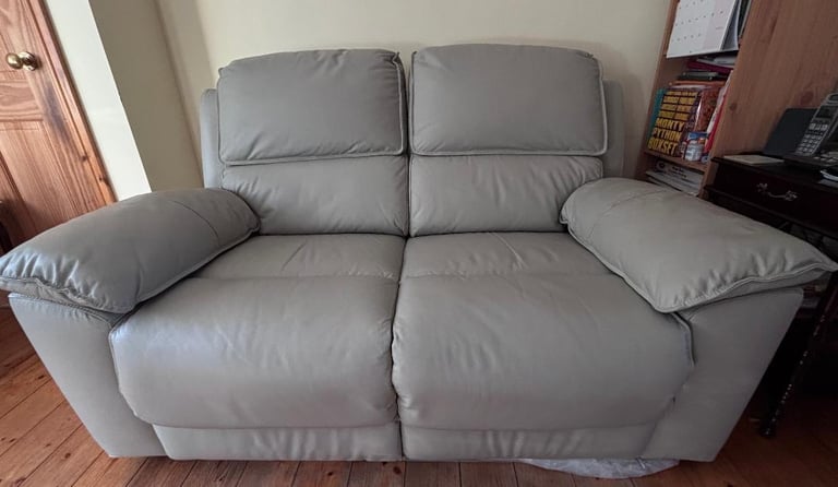 image for Oak Furnitureland Goodwood 2 Seater Electric Power Recliner 