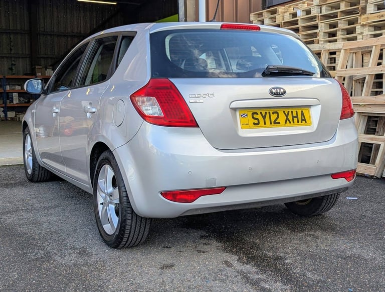 Kia, CEED, Hatchback, 2012, Manual, 1396 (cc), 5 doors