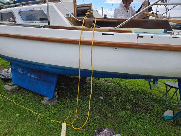 Kestrel yacht 22foot