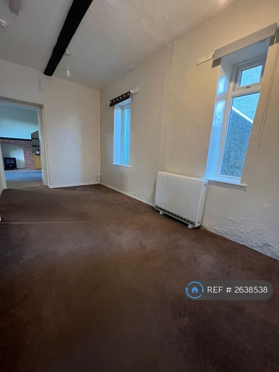 1 bedroom flat in Maer Down, Bude, EX23 (1 bed) (#2638538)