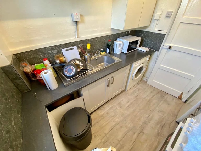🏡 Double Room – Canary Wharf  PCM 🏡