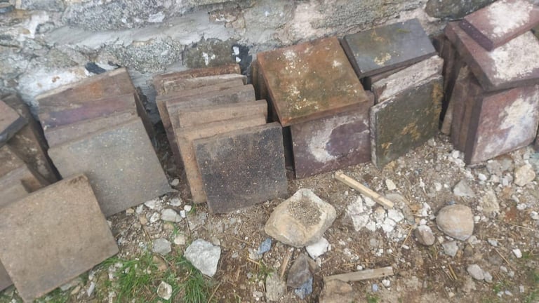 Craigavon chimney pots bangor slate stone wall Cast iron antique recla