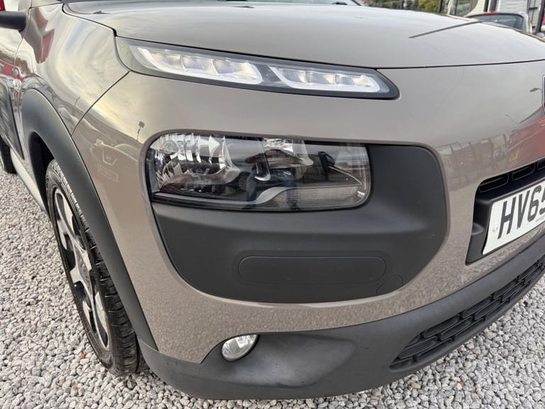 2015 Citroen C4 Cactus 1.6 BlueHDi Flair Hatchback 5dr Diesel Manual Euro 6 (s/s) (100 ps) HATCHB...