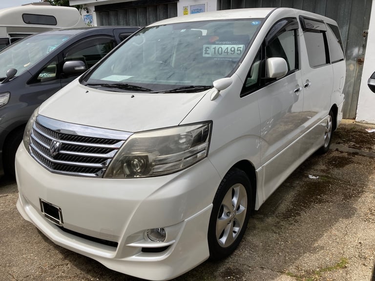 2005 Toyota Alphard AS Limited 2.4 petrol automatic very low miles  8 seater