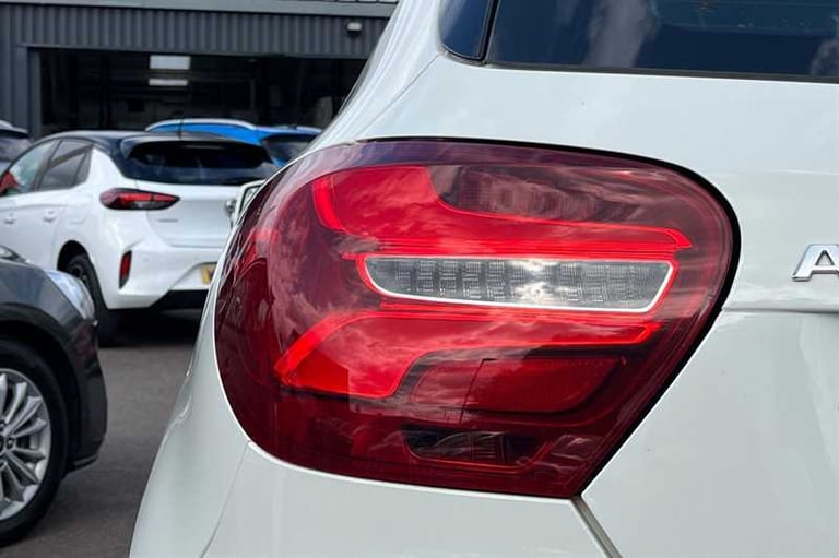 2018 Mercedes-Benz A-Class 1.5 A180d Sport (Premium) Hatchback 5dr Diesel 7G-DCT Euro 6 (s/s) (10...