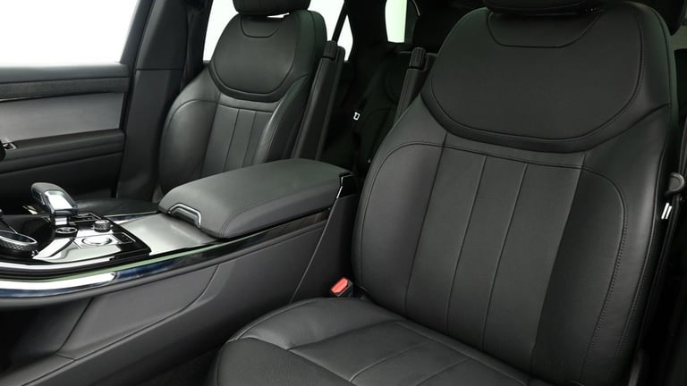2023 Land Rover Range Rover Sport 3.0 P440e 38.2kWh Dynamic SE SUV 5dr Petrol Plug-in Hybrid Auto...