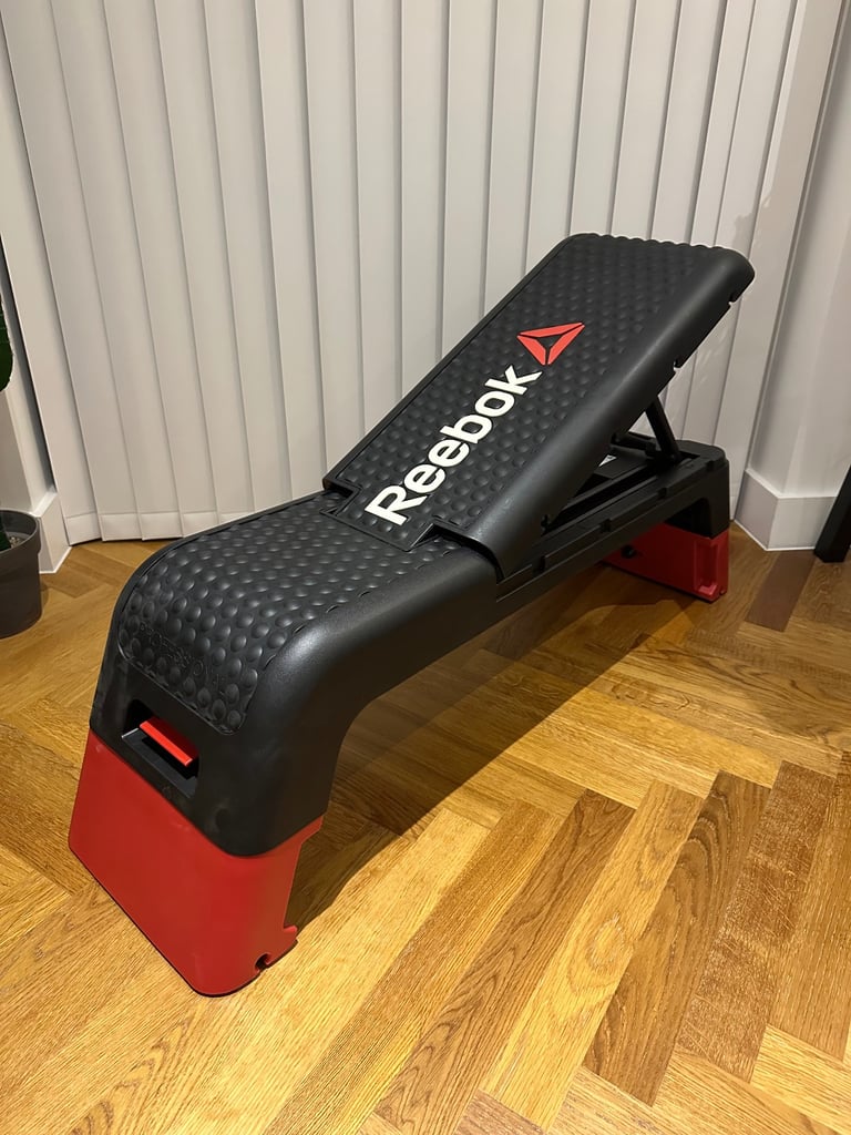 Reebock Deck & Dumbbells