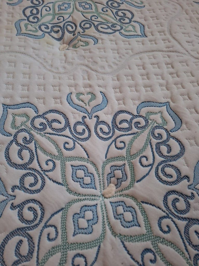 Double bed frame and mattress 