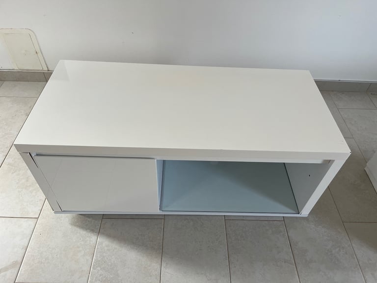 White TV Stand with Cupboard and Glass Shelf