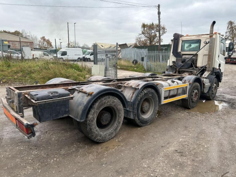 DAF CF 85.410 8x4 HUB REDUCTION MANUAL CHASSIS CAB