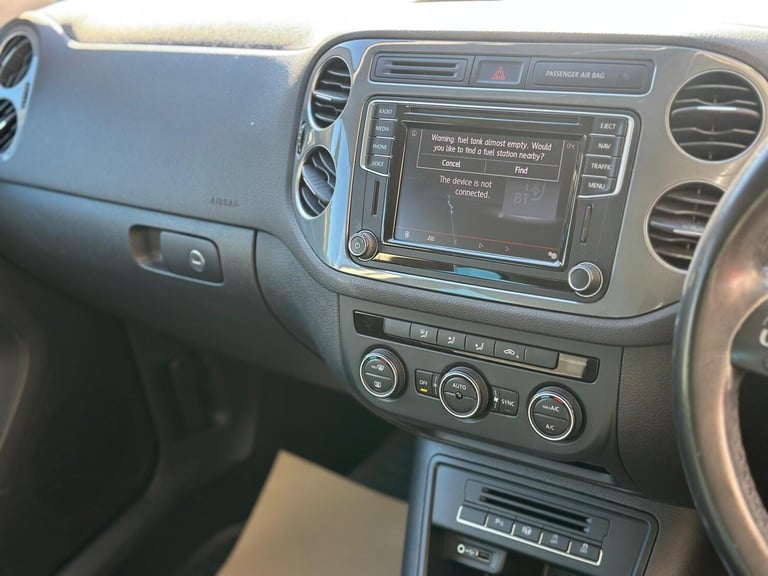 2015 Volkswagen Tiguan 2.0 TDI BlueMotion Tech Match Edition DSG 4WD Euro 6 (s/s) 5dr ESTATE Dies...