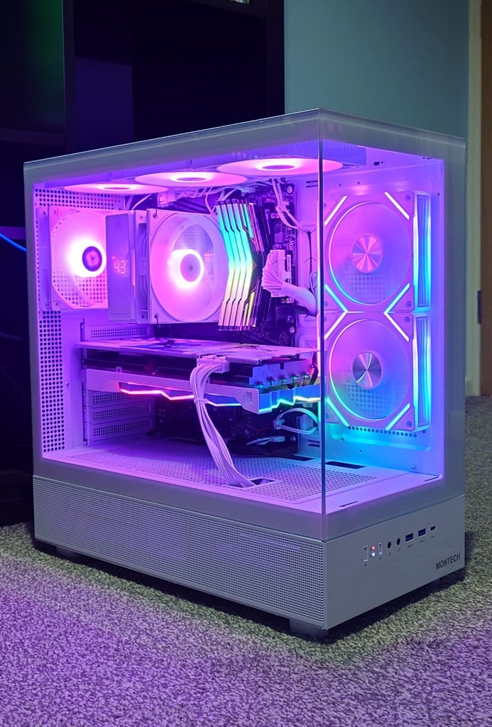 Crazy fast Stunning Custom Gaming PC for sale | RX 6800XT | Ryzen 7 3800X | 32GB RAM | 512GB NVMe