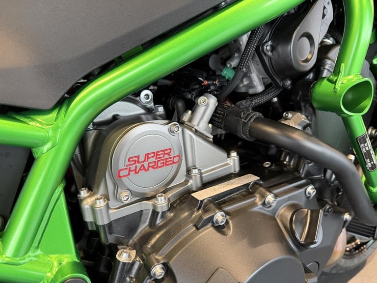 2023 Kawasaki ZR1000 H2