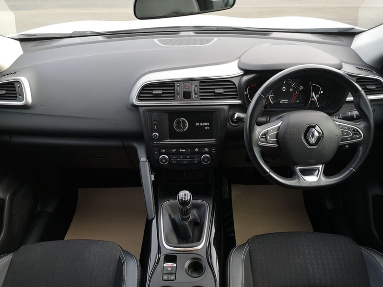 2017 Renault Kadjar 1.5 dCi Dynamique S Nav Euro 6 (s/s) 5dr HATCHBACK Diesel Manual