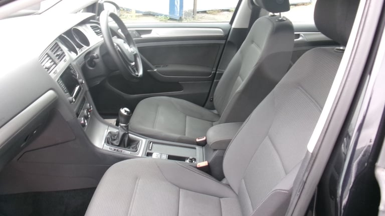 2014 Volkswagen Golf 1.6 TDI 105 SE 5dr HATCHBACK Diesel Manual