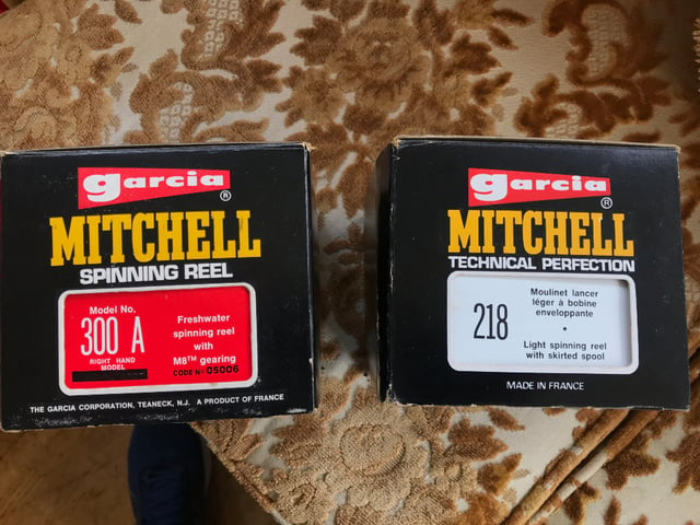 Abu Garcia Mitchell 300 (301) & 218 vtg fishing reels boxed mint