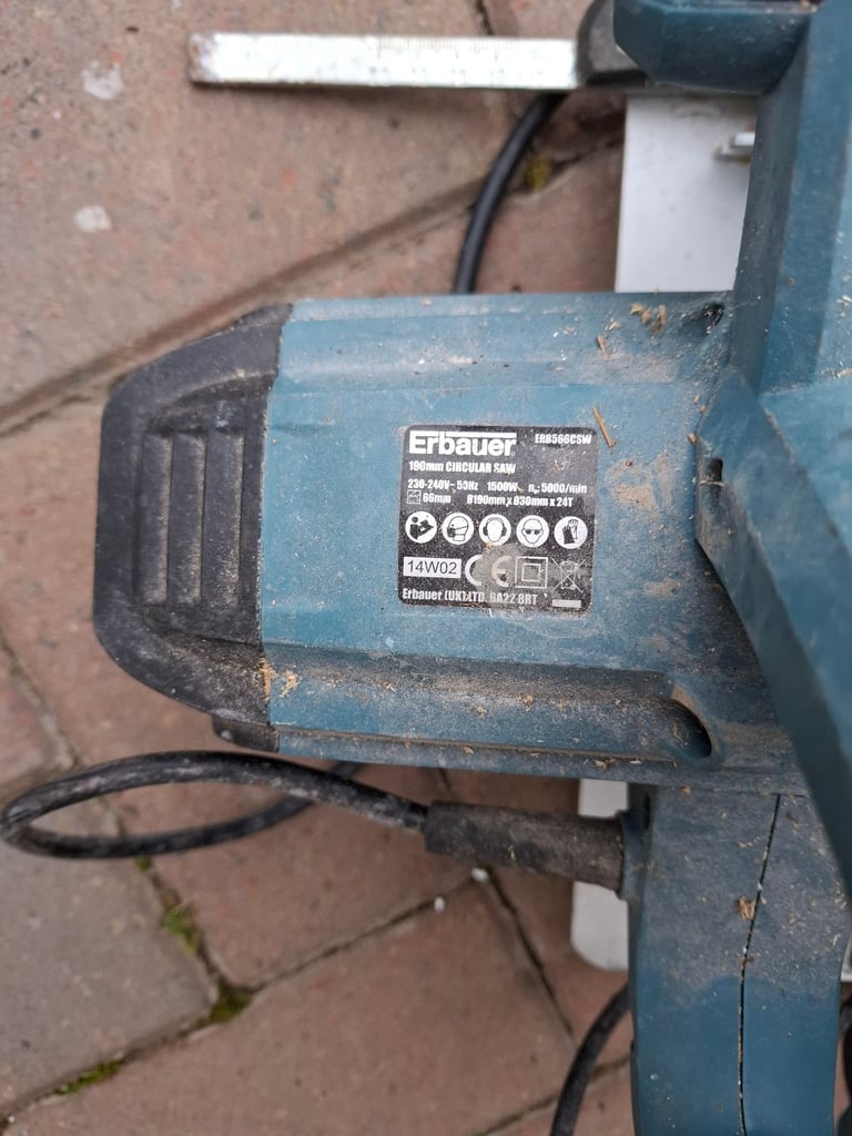 Erbauer circular saw