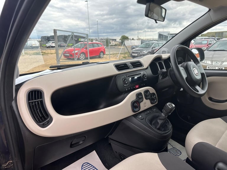 2015 Fiat Panda 1.2 Easy + Euro 6 5dr HATCHBACK Petrol Manual
