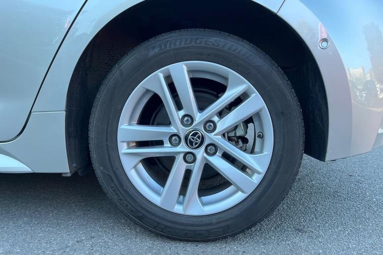 2022 Toyota Corolla 1.8 VVT-i Hybrid Icon Tech 5dr CVT HATCHBACK PETROL/ELECTRIC Automatic