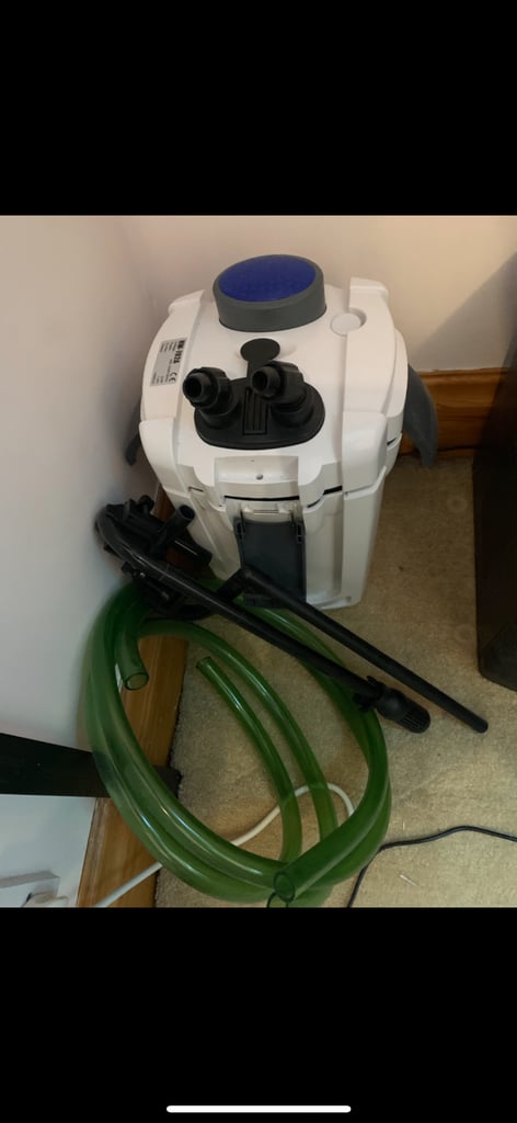 Aquarium canister filter in excellent condition