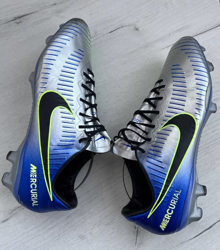 image for Nike mercurial Vapor X1 