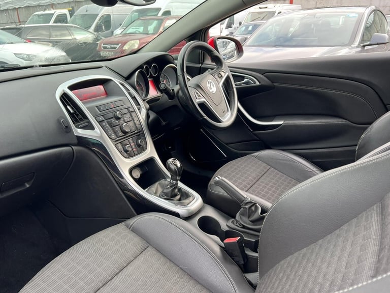 2013 Vauxhall Astra GTC 1.6T 16V SRi Euro 5 3dr HATCHBACK Petrol Manual