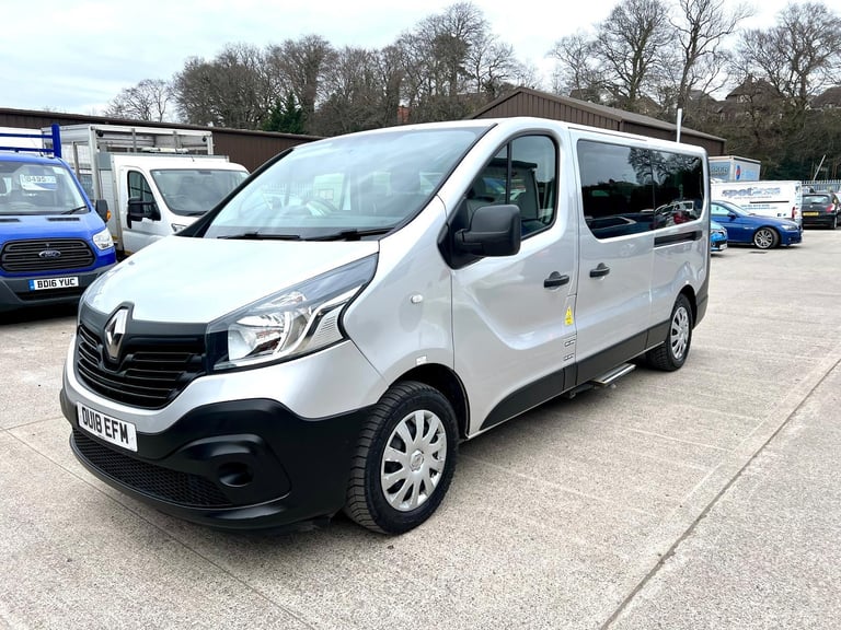 image for Renault Trafic LL29 125ps Business 5 Seat WAV Wheelchair Accessible 2018/18 Reg