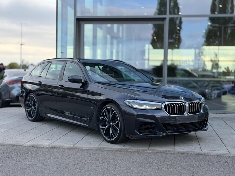 image for 2022 BMW 5 Series 540i xDrive M Sport Touring Estate Hybrid Automatic