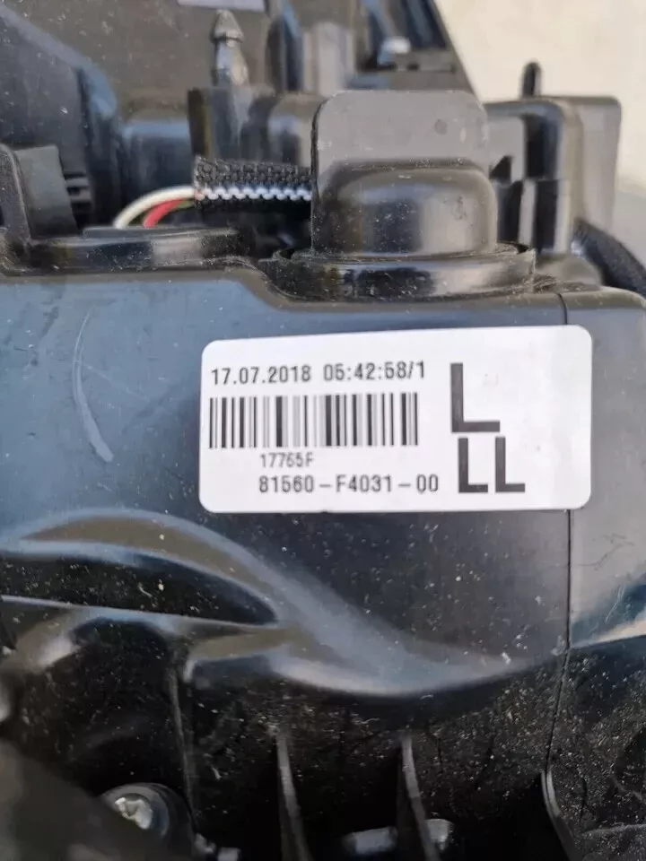 TOYOTA C-HR 2016-2022 PASSENGER SIDE REAR LIGHT